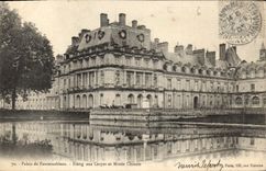 CPA Palais de Fontainebleau Etang aux Carpes et Musee Chinois 