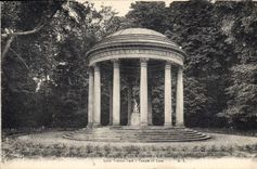 CPA Versailles Parc du Petit Trianon le Temple de l'Amour 
