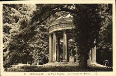 CPA Versailles le Petit trianon le Temple de l'Amour 