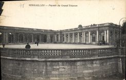 CPA Versailles Facade du Grand Trianon 