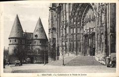 CPA Beauvais la Cathedrale et le Palais de Justice 