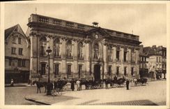 CPA Beauvais L'Hotel de Ville 