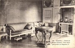 CPA Versailles Palais du Grand Trianon Petit salon particulier de Napoleon Ier 