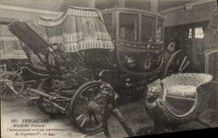 CPA Versailles Musee des Voitures Carrosse ayant au couronnement de Napoleon Ier 