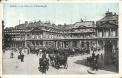 CPA Paris La Place du Palais Royal 