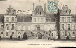 CPA Fontainebleau Cour des Adieux 