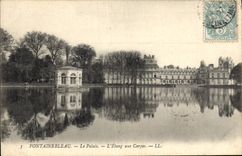 CPA Fontainebleau Le Palais L'Etang aux Carpes 