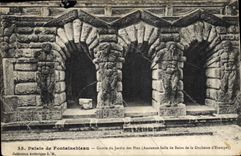 CPA Palais de Fontainebleau  Grotte du Jardin des Pins Ancienne Salle de Bains de la Duchesse d'Etam