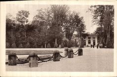 CPA Foret de Compiegne Emplacement du Wagon du Marechal Foch 