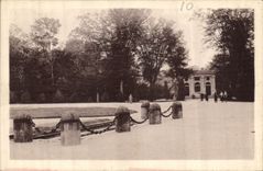 CPA Foret de Compiegne Emplacement du Wagon du Marechal Foch et Abri du Wagon 