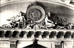 CPA La Palais de Compiegne Oise Tympan de la Salle des Gardes Sculpture de Nicolas Beauvallet 