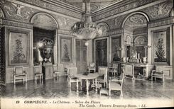 CPA Compiegne Le Chateau Salon des Fleurs 