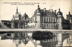 CPA Chateau de Chantilly Vue Prise du Parterre 