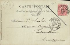 CPA Chateau de Pierrefonds Vue prise du Lac 