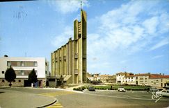 CPM Royan L'Eglise Architecte G Gillet 