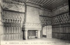 CPA Pierrefonds Le Chateau La Chambre a Coucher du Seigneur 