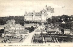 CPA Pierrefonds Vue generale Cote Sud Ouest du Chateau 