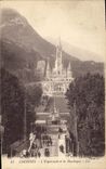 CPA Lourdes L'Esplanade et la Basilique 
