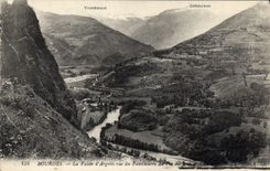 CPA Lourdes La Vallee d'Argeles vue de Funiculaire 