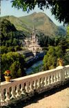 CPA Lourdes La Basilique et le Gave 