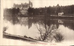CPA Chateau de Pierrefonds Les Bains 