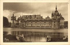 CPA Chateau de Chantilly Les Chateaux le Petit Chateau et la Tour du Tresor 