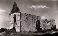 CPA Ile de Re Ch Mme La Flotte Ruines de l'Abbey des Chateliers 
