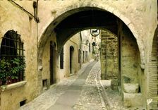 CPM Cote d'Azur Saint Paul Une ville Royale de l'ancienne France 