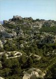 CPM Reflets de Provence les Baux de Provence B du R le Val d'Enfer et le Village des Baux 