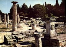 CPM Saint Remy de Provence B du R Fouilles de Glanum Sanctuaire de la Bonne Deesse 
