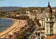 CPM Cannes La Promenade de la Croisette vue generale 