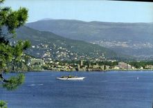 CPM La Cote d'Azur La Napoule Plage vue generale et la Baie 