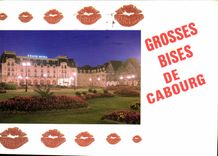 CPM La Cote Fleurie Cabourg Calvados la plage des fleurs le grand Hotel le Normandie et les Jardins 