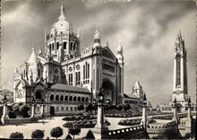 CPM La Basilique de Lisieux Panorama general 