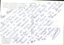 CPM Bordeaux Gironde le Jardin de la Maiie le Palais Rohan la Cathedrale Saint Andre au fond la Garo