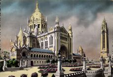 CPM La Basilique de Lisieux Panorama general 