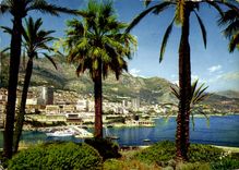 CPM La Cote d'Azur Miracle de la Nature Principaute de Monaco Vue generale sur Monte Carlo Bateau