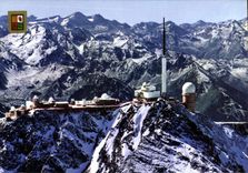 CPM Hautes Pyrenees Pic du Midi de Bigorre L'observatoire et la tour de television
