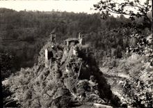 CPM La Correze Touriste par Michel Georges de la Maronne Ruines de Merle Cite Feodale XIII s site cl