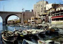 CPM Marseille Promenade de la Corniche Vallon des Auffes Bateaux de peche