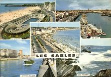 CPM Les Sables d'Olonne L'entree du port La piscine Le port Les rochers