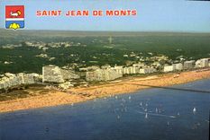 CPM Saint Jean de Monts Vue d'Ensemble La Plage et les Immeubles 