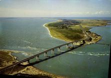 CPM La Vendee Touristique Pont de Noirmoutier 