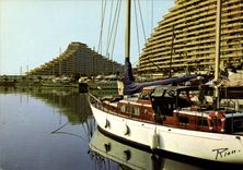 CPM La Cote d'Azur Inoubliable Villeneuve Loubet Marina Baie des Anges Bateaux