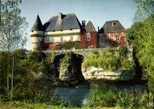 CPM Le Perigord Pittoresque Chateau de Lasse La facade sur la Vezere 