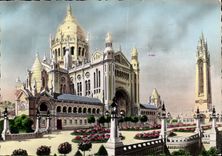 CPM La Basilique de Lisieux Panorama general 