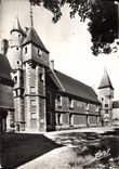 CPM Gien Le Chateau Tourelles et Facade sur la cour interieure 