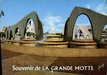 CPM La Grande Motte Herault les Fontaines l'Eglise et la Mairie 