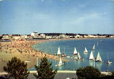 CPM Cote de Beaute Royan la Plage vue generale 