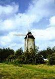 CPM En Parcourant la Vendee le Moulin de Raire 
